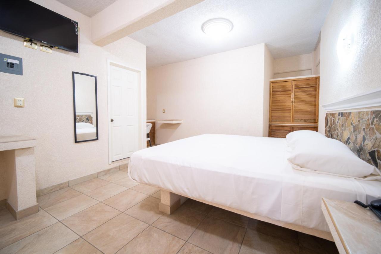 Peninsula Stays Executive Hotel Salina Cruz Bagian luar foto