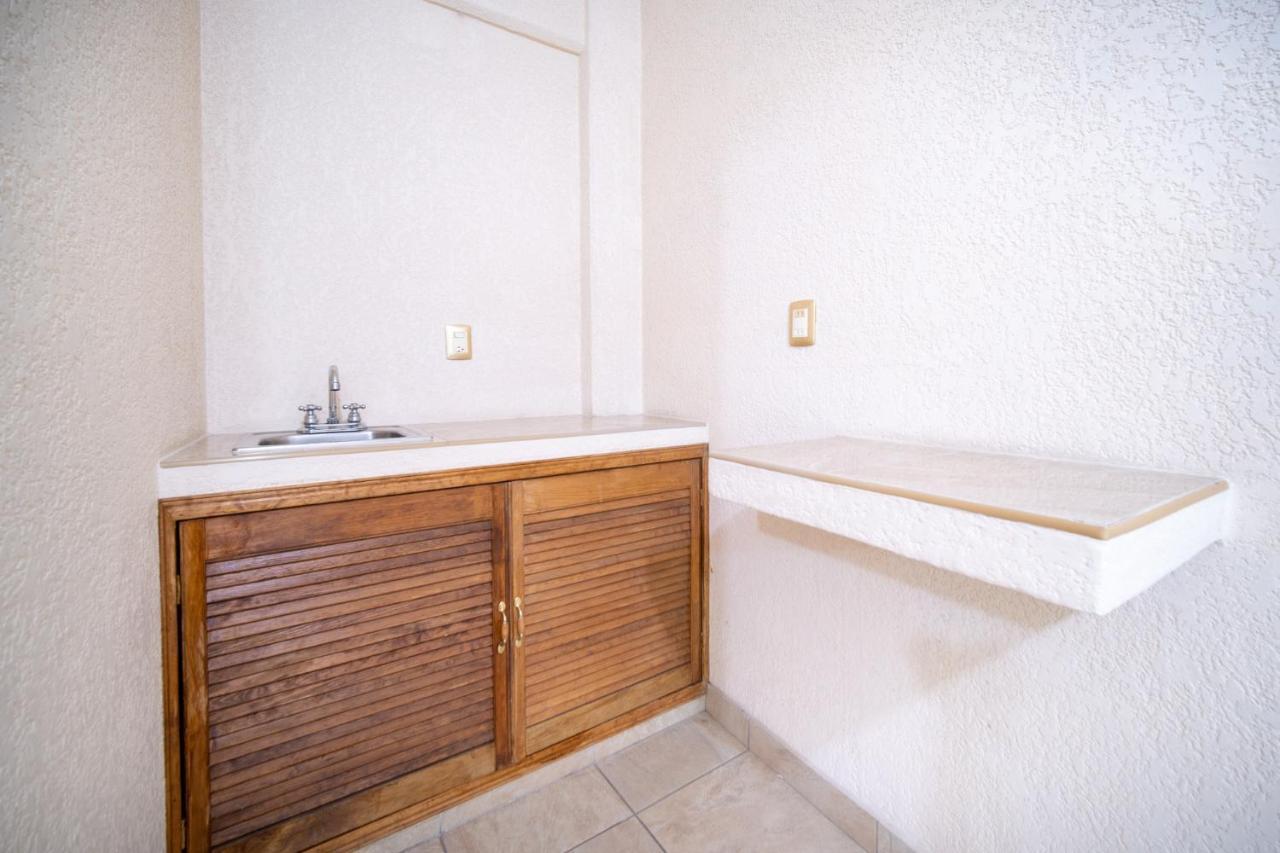 Peninsula Stays Executive Hotel Salina Cruz Bagian luar foto