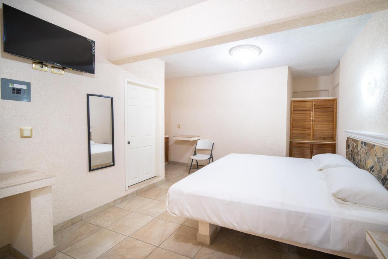 Peninsula Stays Executive Hotel Salina Cruz Bagian luar foto